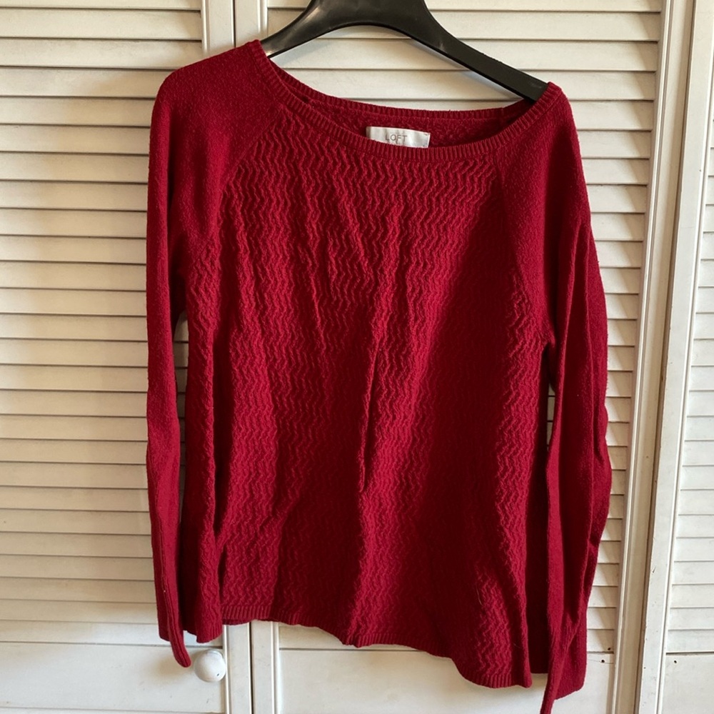 Loft women’s size large red sweater